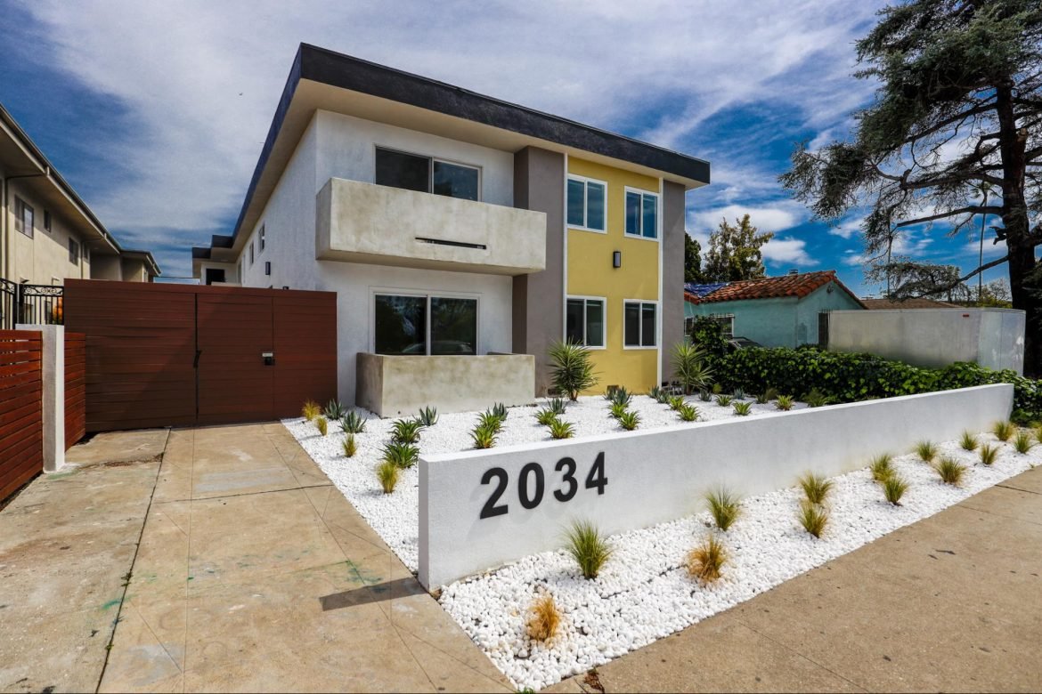 VF Developments Completes Renovations and Begins Lease-Up on Modern 1960s “Dingbat” Style Multifamily Community in West Side Los Angeles, California