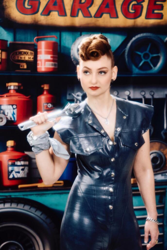 Ashley Ann, Los Angeles Singer-Songwriter Behind ‘Lemons,’ Brings Old Hollywood Feeling Back to Pop